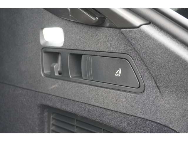 アウディ Ａ５　アバント ＴＦＳＩ １１０ＫＷ Ｓラインパッケージ R7年 (東北) 99