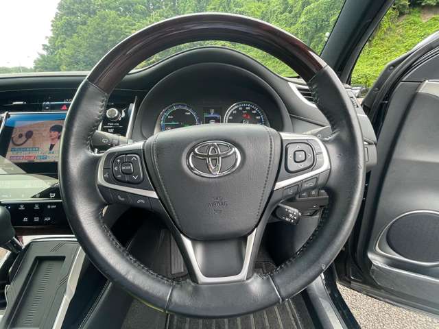 トヨタ ハリアー　ハイブリッド ２．５ ハイブリッド Ｅ－ＦＯＵＲ プレミアム アドバンストパッケージ ４ＷＤ H27年 (東北) 99