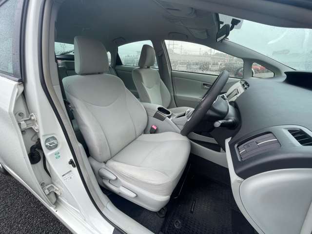トヨタ プリウス １．８ Ｓ H24年 (東北) 99