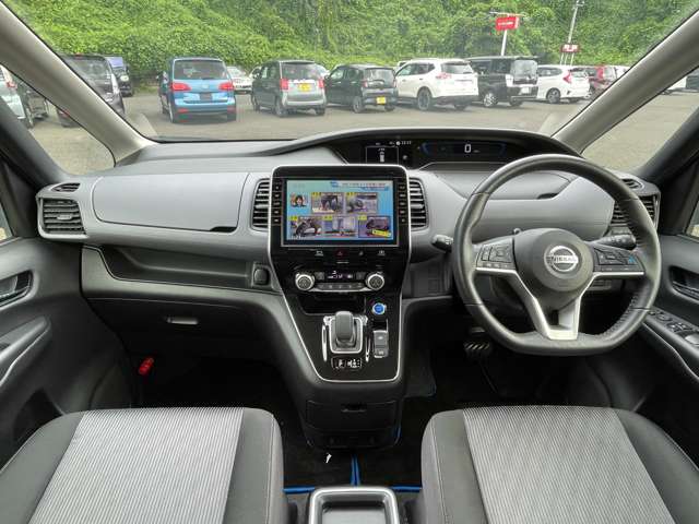 日産 セレナ １．２ Ｅ－ＰＯＷＥＲ ハイウェイスター Ｖ R4年 (東北) 99