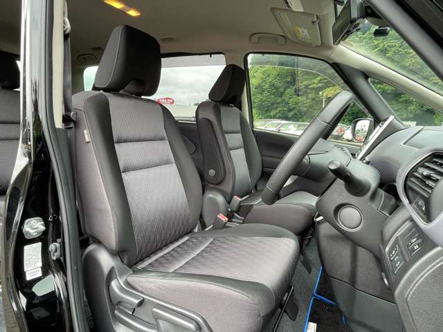 日産 セレナ １．２ Ｅ－ＰＯＷＥＲ ハイウェイスター Ｖ R4年 (東北) 99