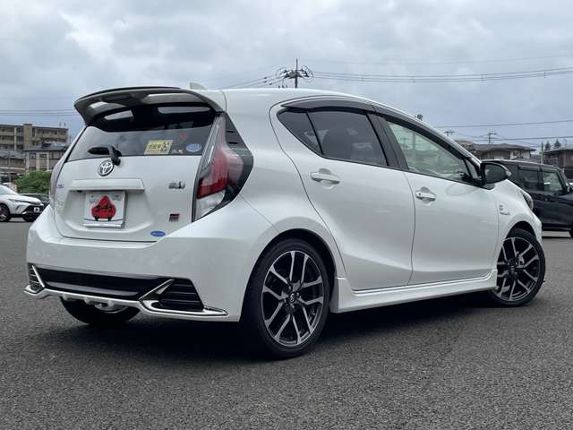 トヨタ アクア １．５ Ｇ ＧＲスポーツ １７インチパッケージ R1年 (東北) 99