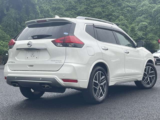 日産 エクストレイル ２．０ モード・プレミア ハイコントラスト インテリア ２列車 ４ＷＤ H29年 (東北) 99