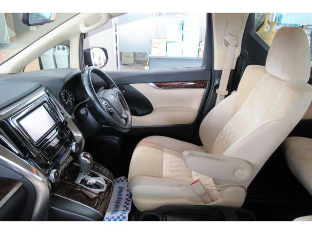 トヨタ ヴェルファイア ２．５ Ｘ ４ＷＤ H30年 (東北) 99