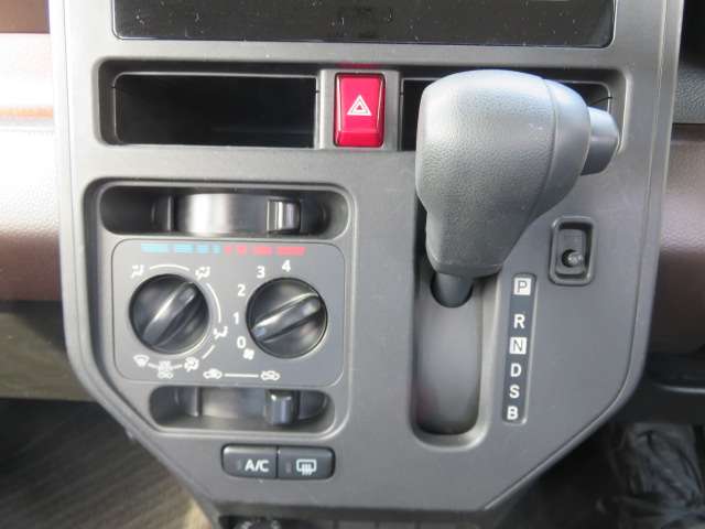 ダイハツ トール １．０ Ｘ ＳＡＩＩＩ ４ＷＤ R3年 (東北) 99