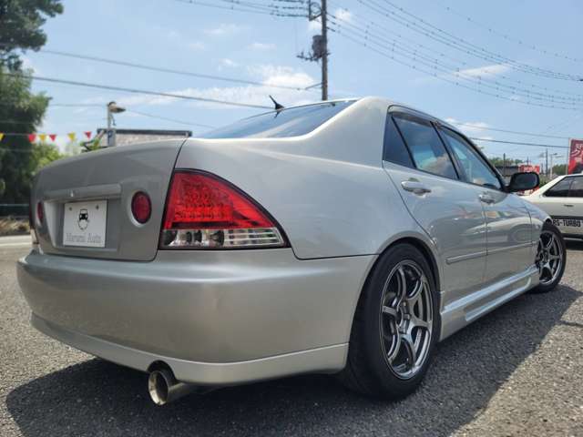 トヨタ アルテッツァ ２．０ ＲＳ２００ Ｚエディション H10年 (関東) 99