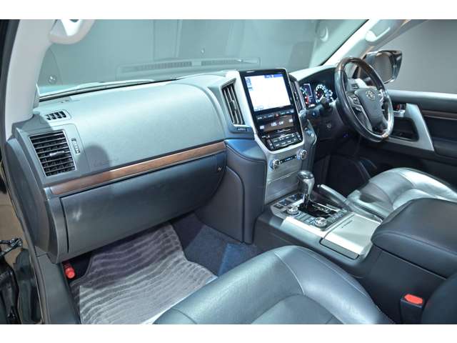 トヨタ ランドクルーザー ４．６ ＡＸ Ｇセレクション ４ＷＤ H28年 (関東) 99