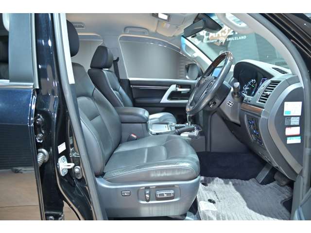 トヨタ ランドクルーザー ４．６ ＡＸ Ｇセレクション ４ＷＤ H28年 (関東) 99