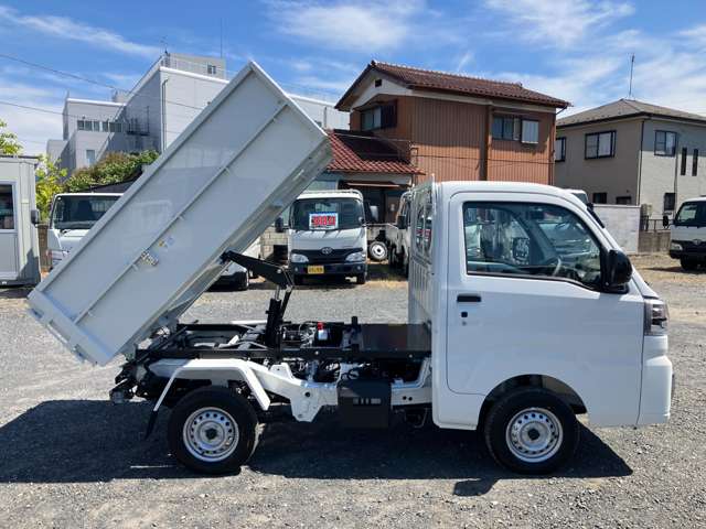 ダイハツ ハイゼットトラック ６６０ 清掃ダンプ 電動モーター式 １方開 ４ＷＤ R8年 (関東) 99