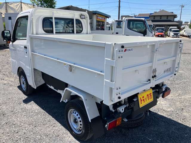 ダイハツ ハイゼットトラック ６６０ 清掃ダンプ 電動モーター式 １方開 ４ＷＤ R8年 (関東) 99
