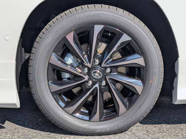 トヨタ ヴォクシー １．８ ハイブリッド Ｓ－Ｚ R8年 (関東) 99