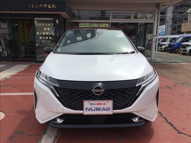 日産 ノートオーラ １．２ Ｇ 助手席回転シート R6年 (関東) 99