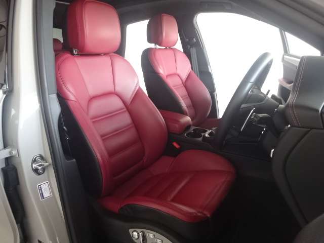 ポルシェ マカン Ｓ ＰＤＫ ４ＷＤ R5年 (甲信越・北陸) 99