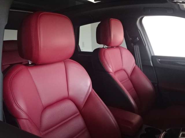 ポルシェ マカン Ｓ ＰＤＫ ４ＷＤ R5年 (甲信越・北陸) 99