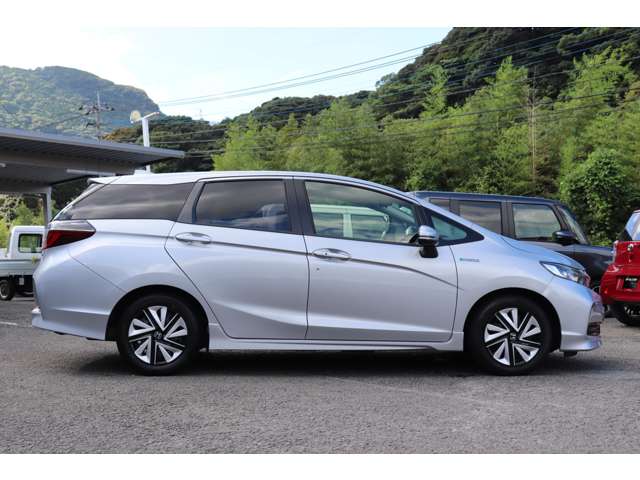 ホンダ シャトル １．５ ハイブリッド ホンダセンシング R3年 (九州・沖縄) 99