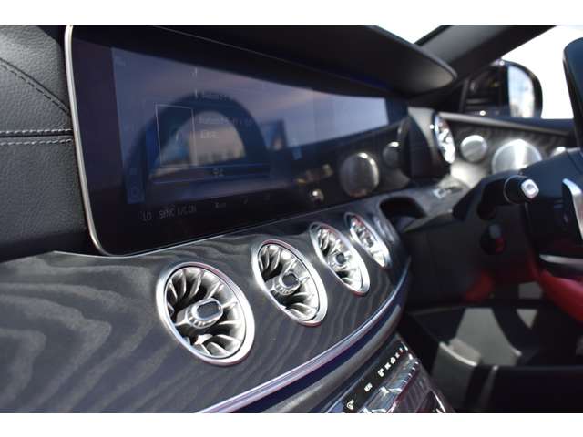 メルセデスベンツ Ｅクラスカブリオレ Ｅ２００ スポーツ R1年 (近畿) 99