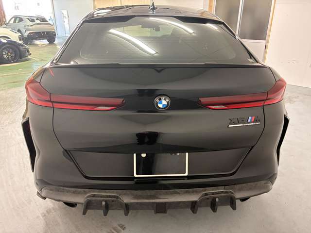 ＢＭＷ Ｘ６　Ｍ コンペティション ４ＷＤ R4年 (近畿) 99