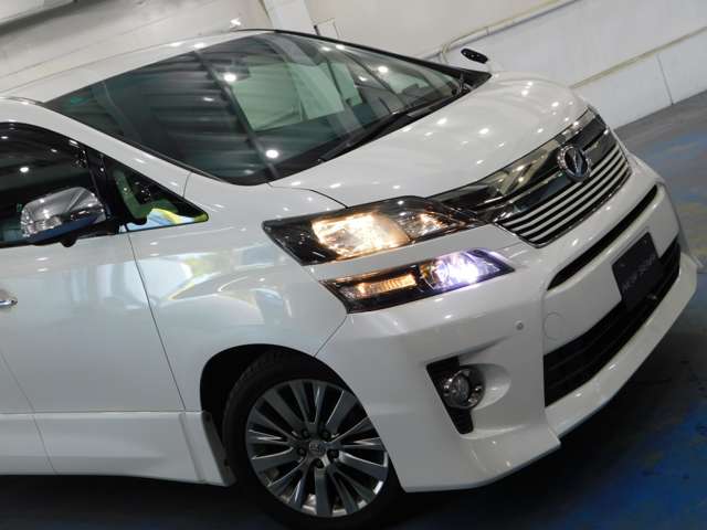 トヨタ ヴェルファイア ２．４Ｚ　ゴールデンアイズ H25年 (近畿) 99