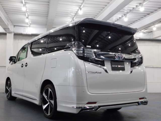 トヨタ ヴェルファイア ２．５ Ｖ H27年 (近畿) 99