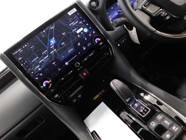 トヨタ アルファード　ハイブリッド ハイブリッド ２．５ エグゼクティブ ラウンジ Ｅ－ＦＯＵＲ ４ＷＤ R7年 (近畿) 99