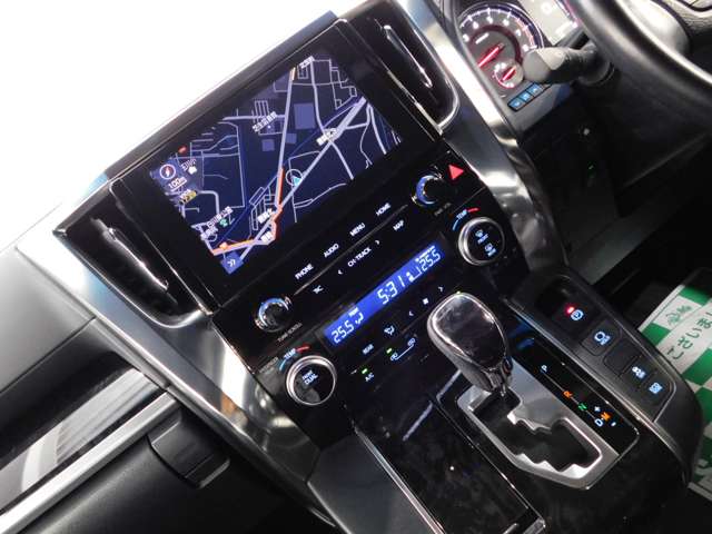 トヨタ ヴェルファイア ２．５ Ｚ ゴールデンアイズ R2年 (近畿) 99