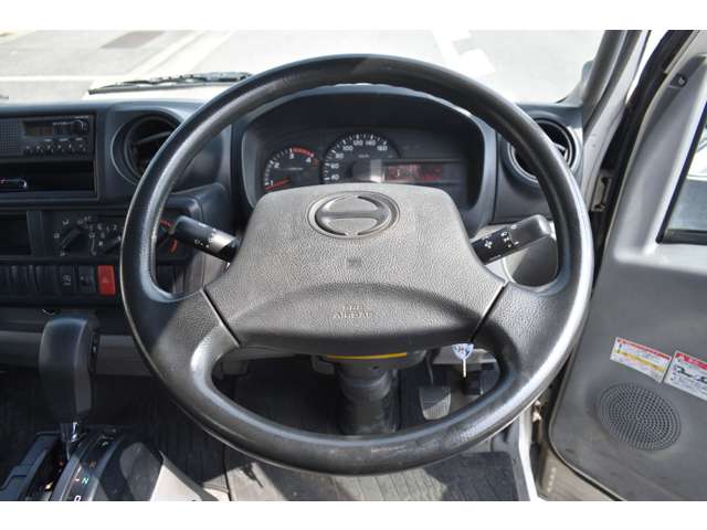 日野自動車 デュトロ ４．０ＤＴ H25年 (近畿) 99
