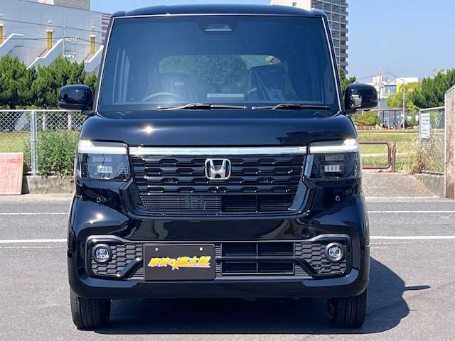 ホンダ Ｎ　ＢＯＸ カスタム ６６０ ターボ ブラック スタイル R8年 (中国) 99