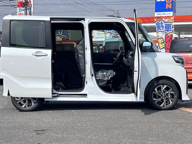 ダイハツ タント ６６０ カスタム Ｘ リミテッド R8年 (中国) 99
