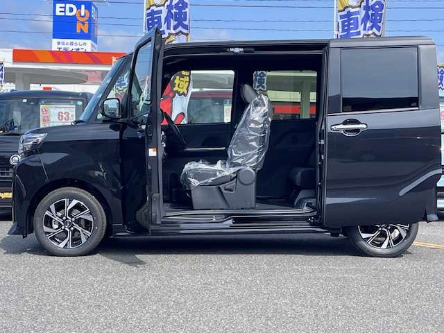 ダイハツ タント ６６０ カスタム Ｘ リミテッド R8年 (中国) 99