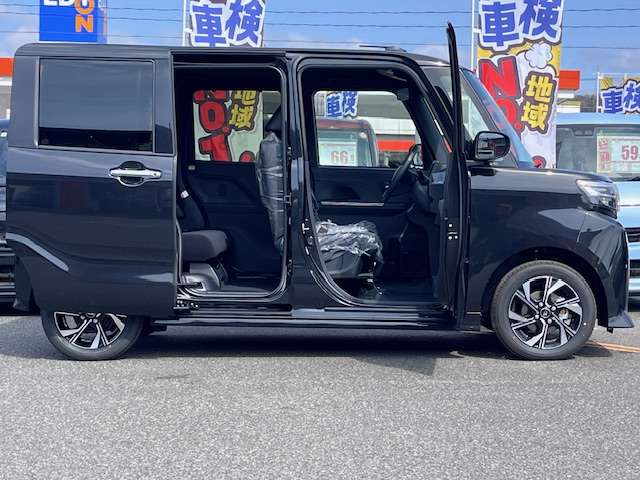 ダイハツ タント ６６０ カスタム Ｘ リミテッド R8年 (中国) 99