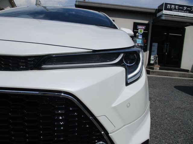 トヨタ カローラ　ツーリング　ハイブリッド １．８ ハイブリッド ＷＸＢ Ｅ－ＦＯＵＲ ４ＷＤ R3年 (中国) 99