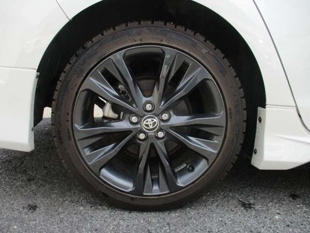 トヨタ カローラ　ツーリング　ハイブリッド １．８ ハイブリッド ＷＸＢ Ｅ－ＦＯＵＲ ４ＷＤ R3年 (中国) 99