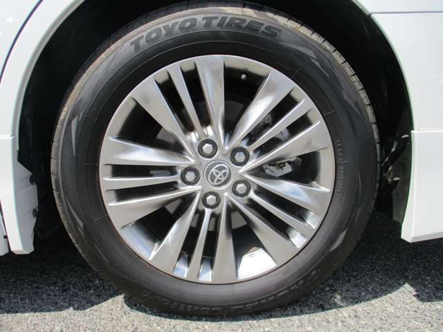トヨタ アルファード ２．５ Ｚ R7年 (中国) 99