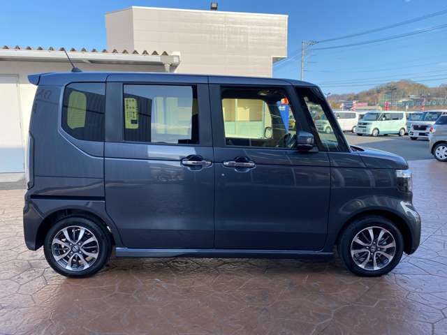 ホンダ Ｎ　ＢＯＸ カスタム ６６０ R7年 (中国) 99