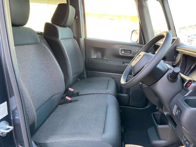 ホンダ Ｎ　ＢＯＸ カスタム ６６０ R7年 (中国) 99
