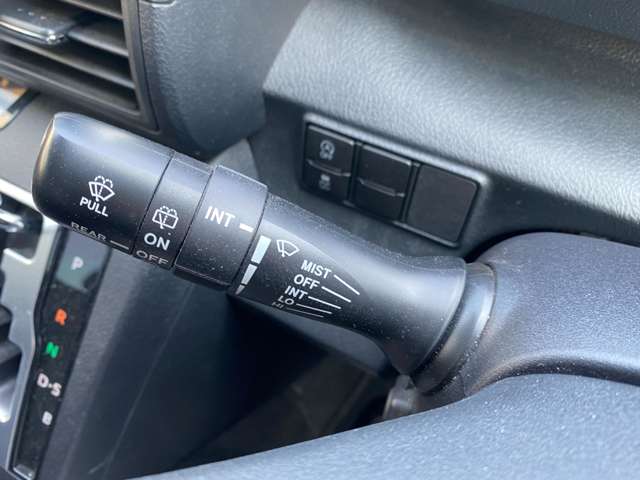 トヨタ シエンタ １．５ Ｇ R3年 (中国) 99