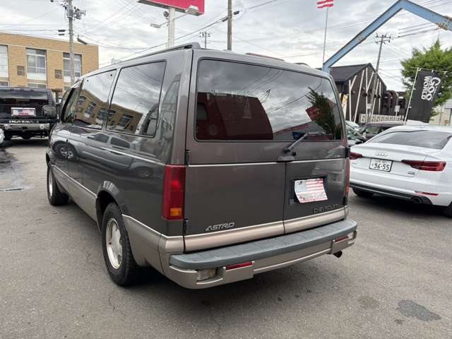 シボレー アストロ ＬＴ ４ＷＤ H13年 (東北) 99
