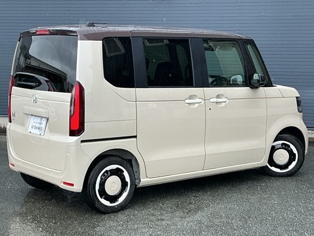 ホンダ Ｎ　ＢＯＸ ６６０ ファッションスタイル ２トーン R7年 (近畿) 99