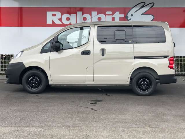 日産 ＮＶ２００バネット １．６ １６Ｘ－２Ｒ アウトドア ブラック エディション R8年 (近畿) 99