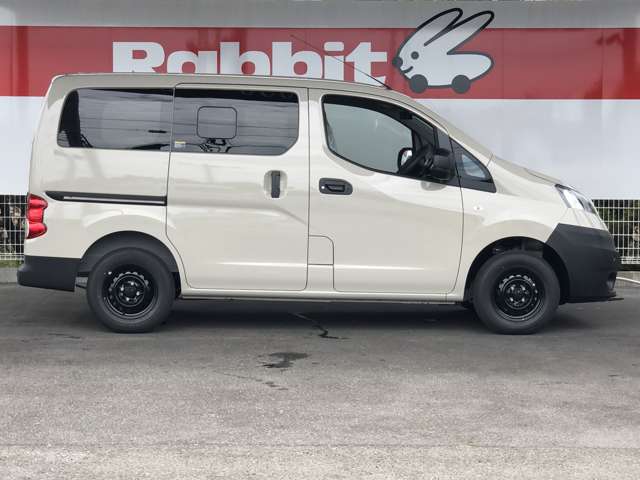 日産 ＮＶ２００バネット １．６ １６Ｘ－２Ｒ アウトドア ブラック エディション R8年 (近畿) 99
