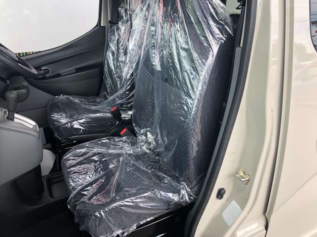 日産 ＮＶ２００バネット １．６ １６Ｘ－２Ｒ アウトドア ブラック エディション R8年 (近畿) 99