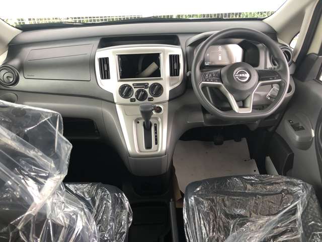 日産 ＮＶ２００バネット １．６ １６Ｘ－２Ｒ アウトドア ブラック エディション R8年 (近畿) 99