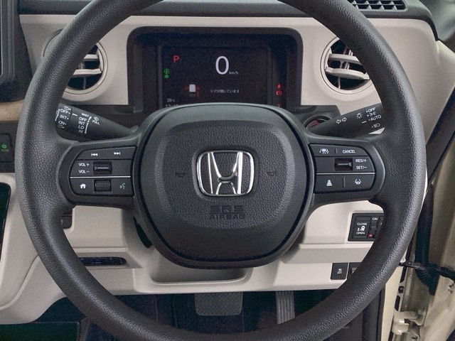 ホンダ Ｎ　ＢＯＸ ６６０ ファッションスタイル ２トーン R7年 (近畿) 99