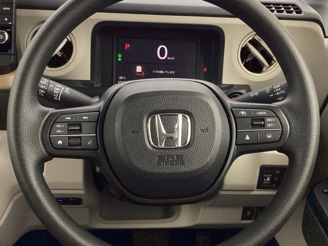 ホンダ Ｎ　ＢＯＸ ６６０ ファッションスタイル ２トーン R7年 (近畿) 99