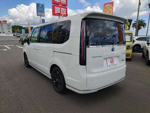 ホンダ ステップワゴン　ハイブリッド ２．０ Ｅ：ＨＥＶ スパーダ R8年 (九州・沖縄) 99