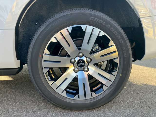 三菱 デリカ　Ｄ：５ ２．２ Ｐ ディーゼルターボ ４ＷＤ R7年 (九州・沖縄) 99