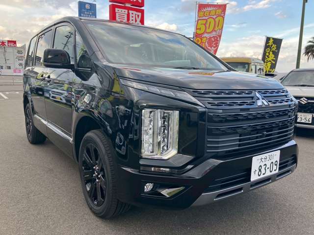 三菱 デリカ　Ｄ：５ ２．２ シャモニー 電動サイドステップ装着車 ディーゼルターボ ４ＷＤ R7年 (九州・沖縄) 99
