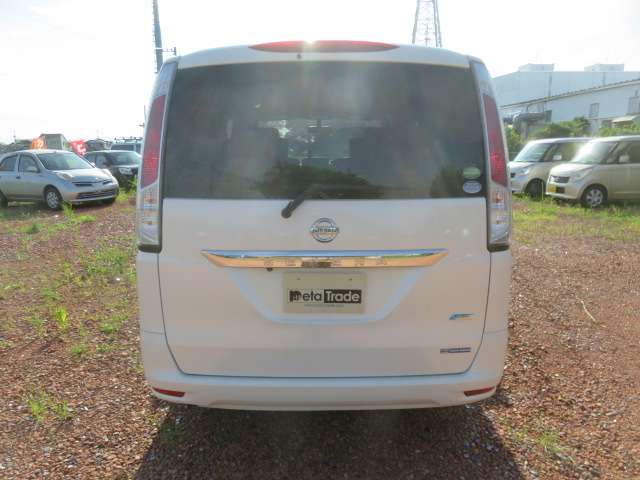 日産 セレナ ２．０ ２０Ｘ H24年 (東海) 99