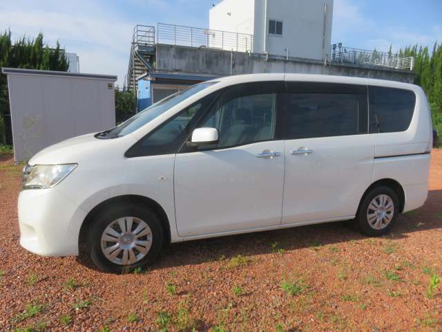 日産 セレナ ２．０ ２０Ｘ H24年 (東海) 99