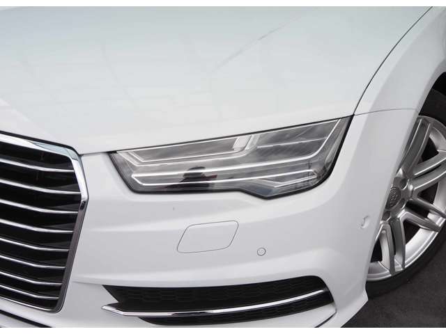 アウディ Ａ７　スポーツバック ２．０ ＴＦＳＩ クワトロ Ｓラインパッケージ ４ＷＤ H29年 (東海) 99